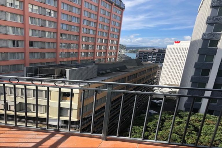 Photo of property in Atrium Towers, 8a/154 The Terrace, Wellington Central, Wellington, 6011