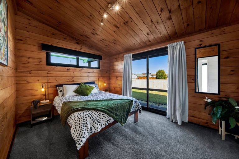 Photo of property in 221 Parklands Avenue, Bell Block, New Plymouth, 4312