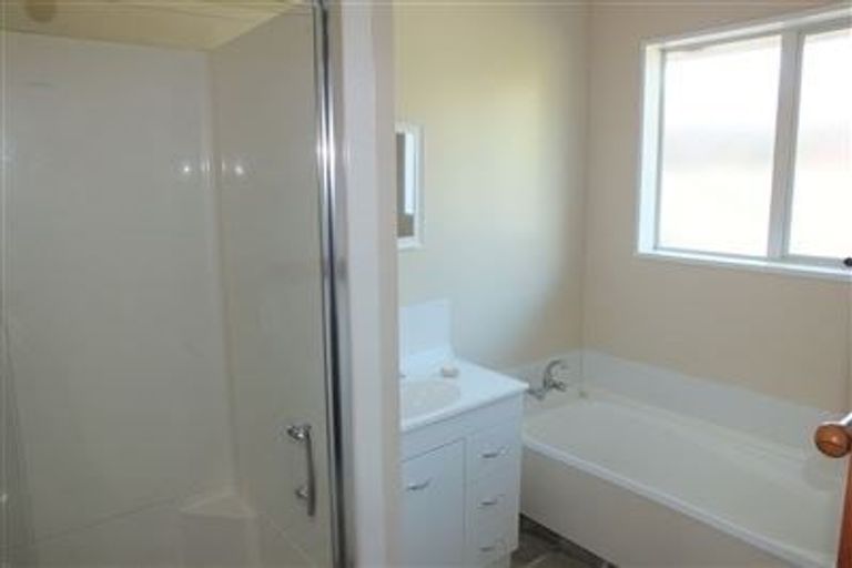 Photo of property in 1/37 Wrights Road, Addington, Christchurch, 8024