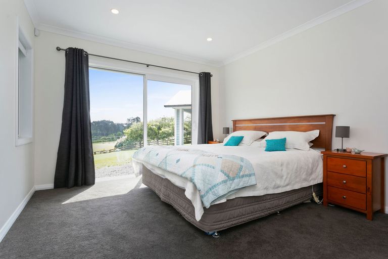 Photo of property in 15 Riverside Lane, Karapiro, Cambridge, 3494