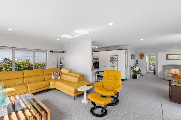 Photo of property in 822b Papamoa Beach Road, Papamoa Beach, Papamoa, 3118