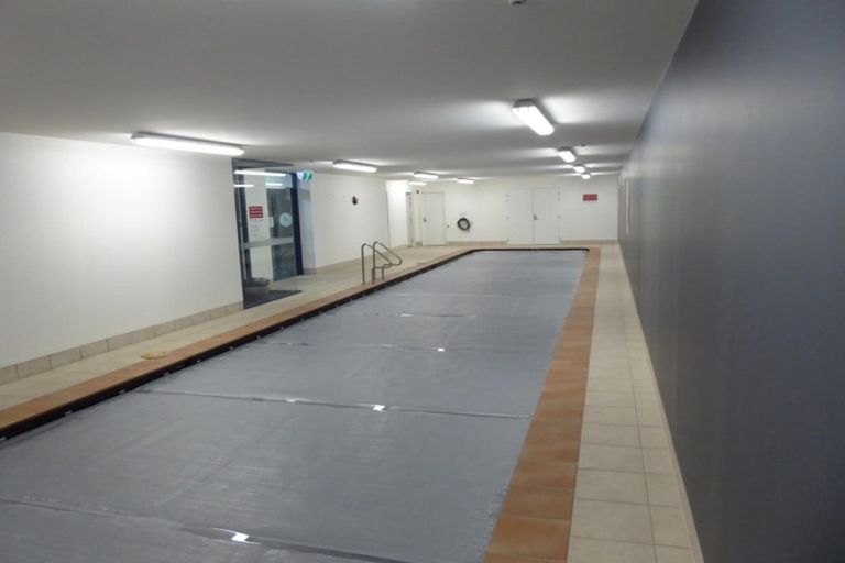 Photo of property in Luxford Villas, 104/72 Herald Street, Berhampore, Wellington, 6023