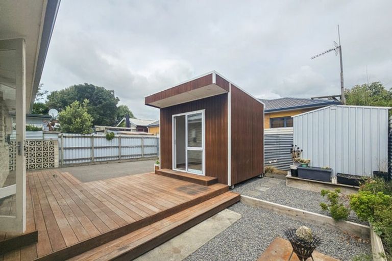 Photo of property in 140b Charles Street, Westshore, Napier, 4110