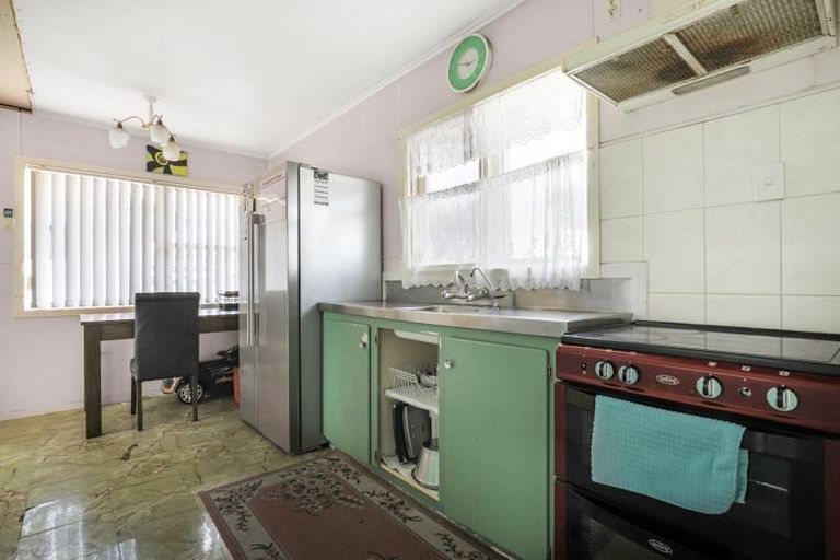 Photo of property in 38 Cheviot Street, Mangere East, Auckland, 2024