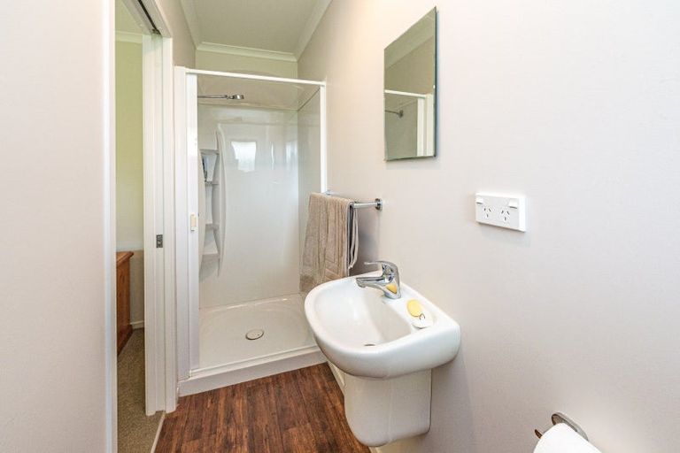 Photo of property in 65 Durie Vale Road, Durie Hill, Whanganui, 4500