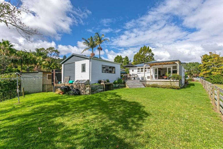 Photo of property in 335 Edward Street, Coromandel, 3506