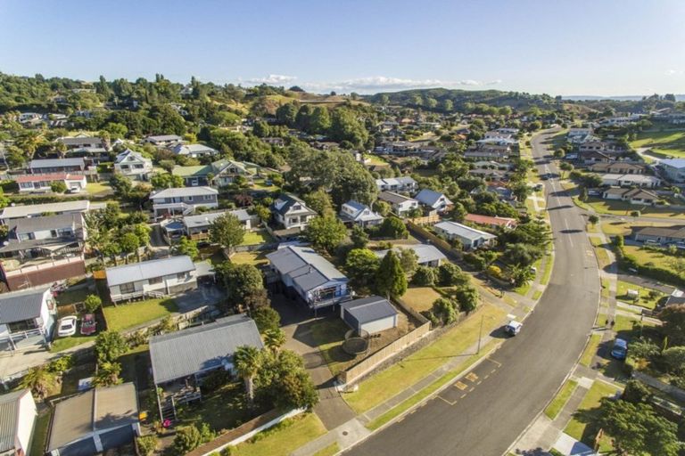 Photo of property in 130 Osprey Drive, Welcome Bay, Tauranga, 3112