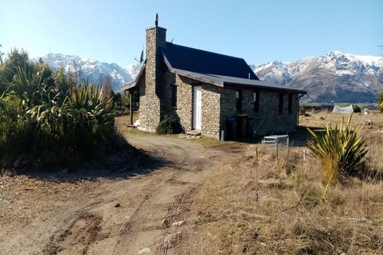 Photo of property in 66 Te Awa Road, Albert Town, Wanaka, 9382