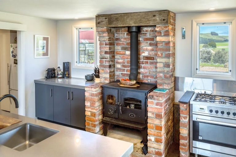 Photo of property in 216a Ahiaruhe Road, Ahiaruhe, Carterton, 5792