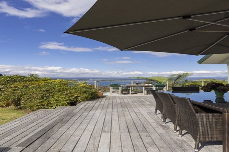Photo of property in 65 Mapara Road, Acacia Bay, Taupo, 3385