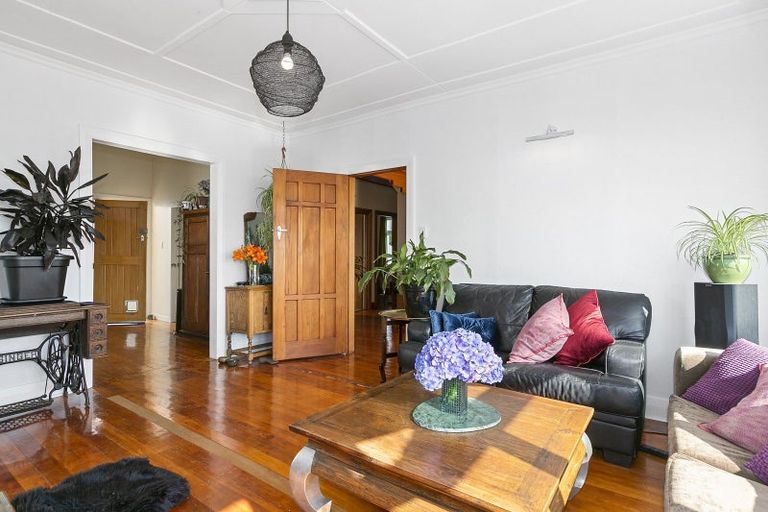 Photo of property in 32 Motu Street, Saint Clair, Dunedin, 9012