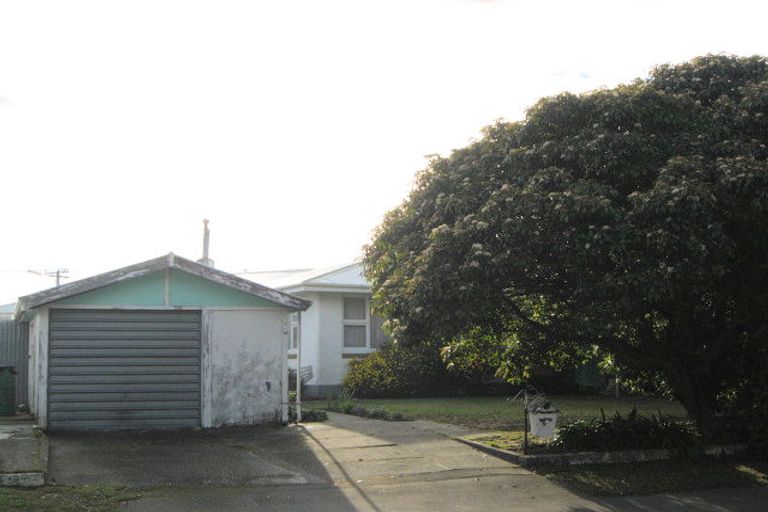 Photo of property in 51 Owles Terrace, New Brighton, Christchurch, 8061