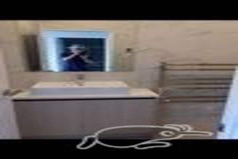 Photo of property in 6/69 Lake Road, Devonport, Auckland, 0624