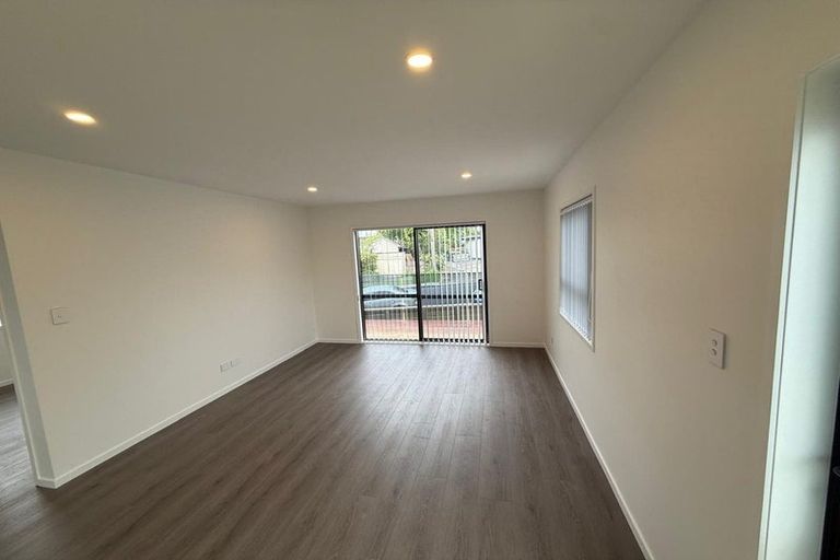 Photo of property in 128 Birkdale Road, Birkdale, Auckland, 0626