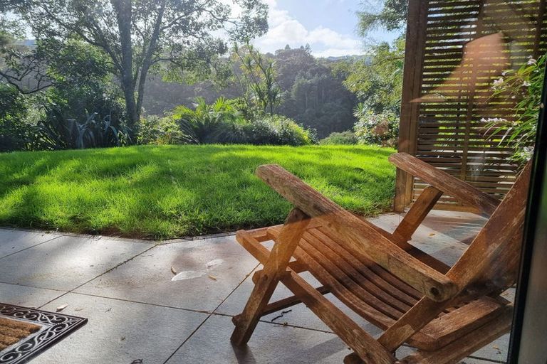 Photo of property in 22 Learmonth Avenue, Birkenhead, Auckland, 0626