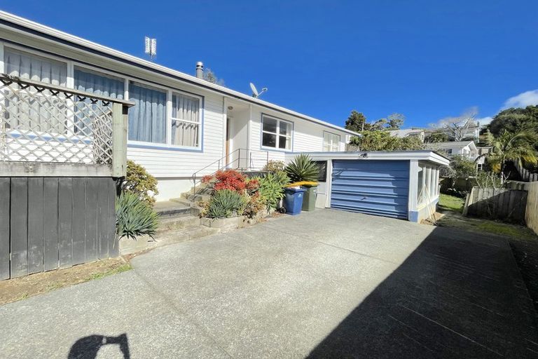 Photo of property in 77 Vandeleur Avenue, Birkdale, Auckland, 0626