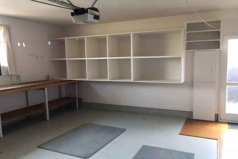 Photo of property in 1/8 Tuscany Place, Beckenham, Christchurch, 8023