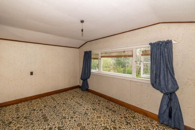 Photo of property in 9 Monks Parade, The Pines Beach, 7630