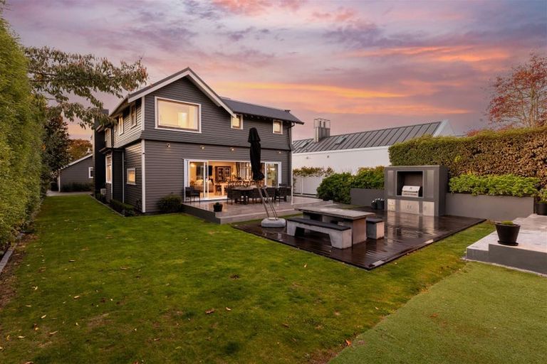 Photo of property in 14 Desmond Street, Merivale, Christchurch, 8014