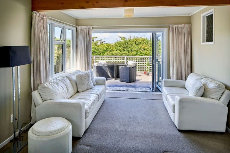 Photo of property in 106 Ironside Road, Johnsonville, Wellington, 6037