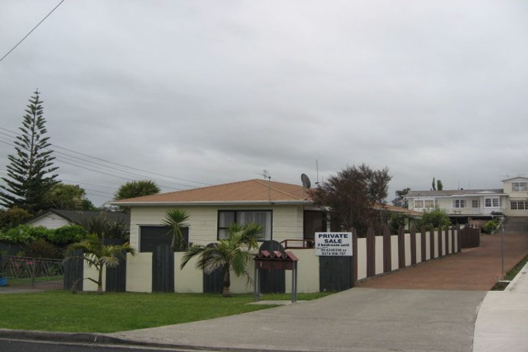 Photo of property in 16 Rawhiti Road, Manly, Whangaparaoa, 0930