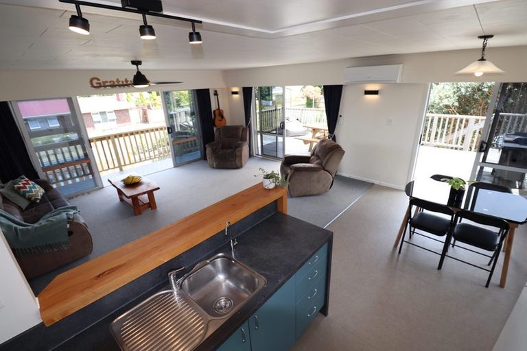 Photo of property in 15 Shearwater Street, One Tree Point, 0118