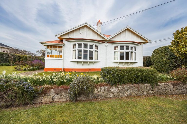 Photo of property in 61 Hull Street, South Hill, Oamaru, 9400