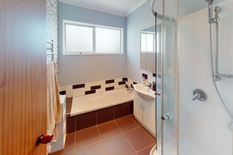 Photo of property in 6 Sandstrom Grove, Feilding, 4702