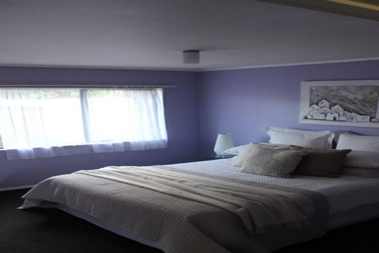 Photo of property in 2/109 Don Buck Road, Massey, Auckland, 0614