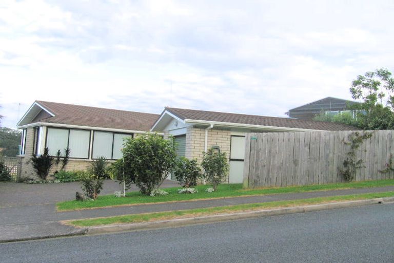 Photo of property in 133 Bambury Place, Onemana, Whangamata, 3691
