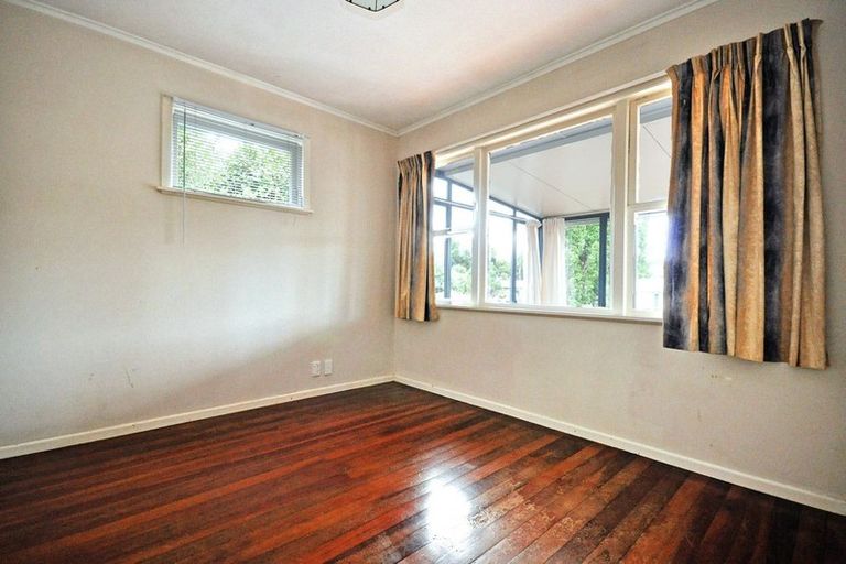 Photo of property in 3 Wood Avenue, Howick, Auckland, 2014