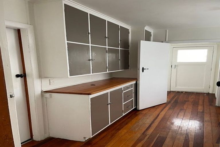 Photo of property in 26-28 Bedford Street, Cannons Creek, Porirua, 5024