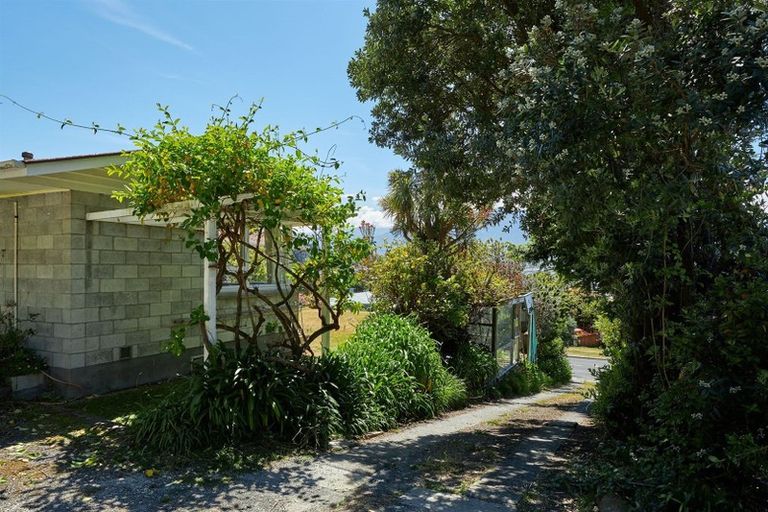 Photo of property in 188 Torquay Street, Kaikoura, 7300
