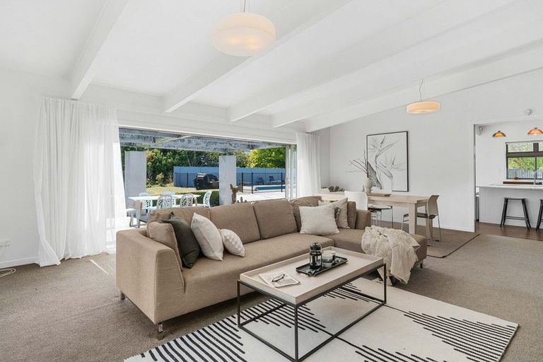 Photo of property in 1 Grey Street, Martinborough, 5711