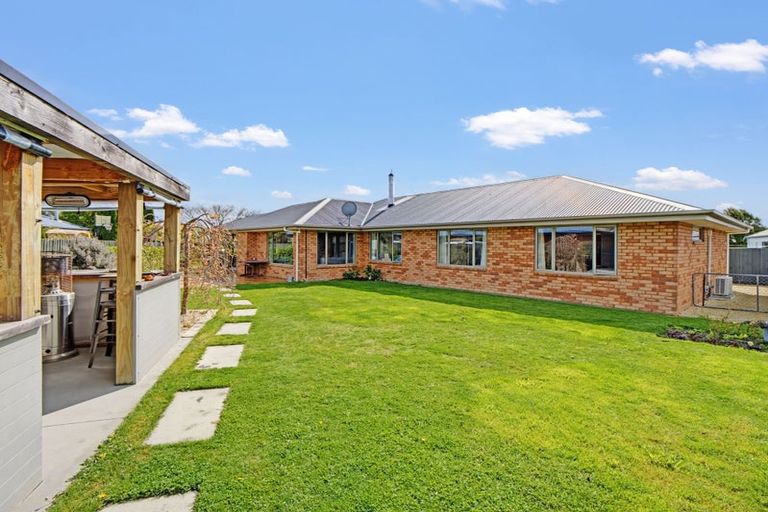 Photo of property in 11 Wyber Place, Kaiapoi, 7630