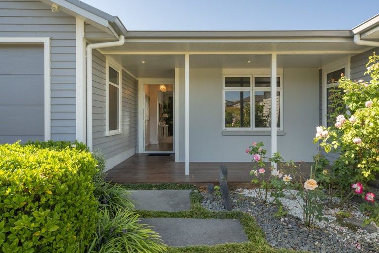 Photo of property in 83 Mortlake Heights, Pyes Pa, Tauranga, 3112