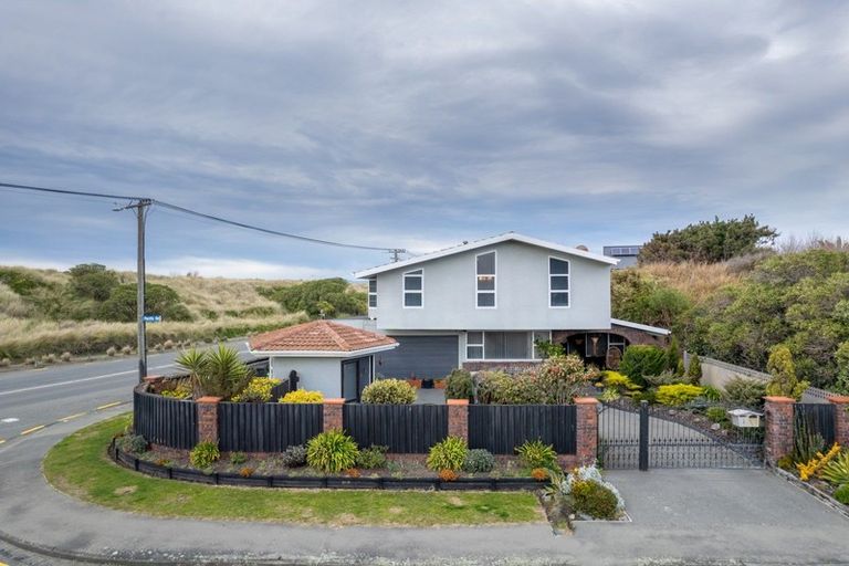 Photo of property in 1 Pacific Road, North New Brighton, Christchurch, 8083