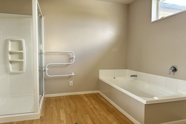 Photo of property in 17a Tattenhall Grove, Churton Park, Wellington, 6037