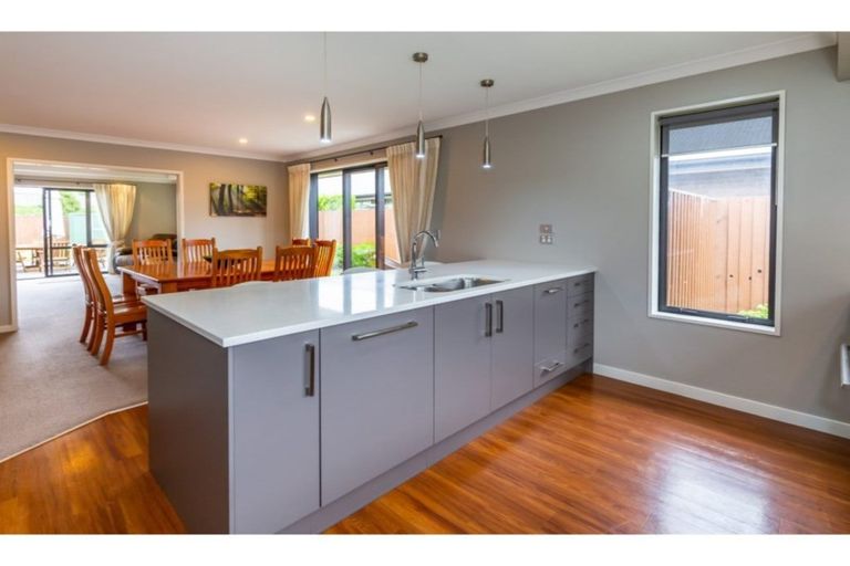 Photo of property in 39 Mariposa Crescent, Aidanfield, Christchurch, 8025