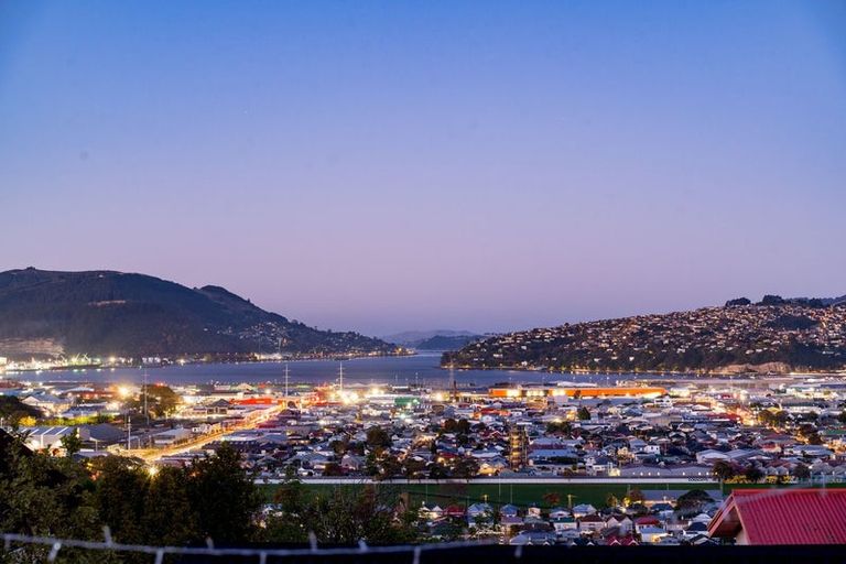 Photo of property in 24 Bangor Terrace, Kew, Dunedin, 9012