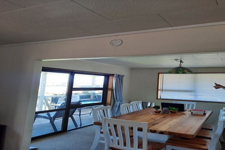 Photo of property in 3 Havilah View, Army Bay, Whangaparaoa, 0930