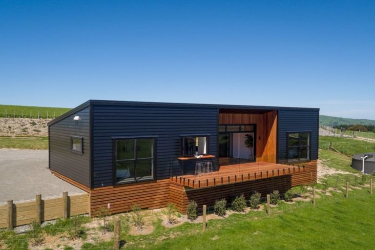 Photo of property in 4 Airstrip Ridge Road, Parkvale, Carterton, 5792