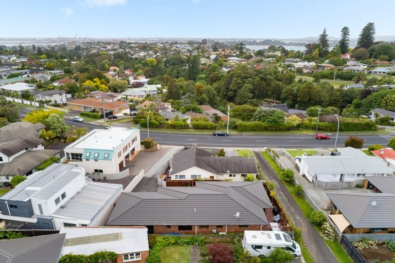 Photo of property in 318a Otumoetai Road, Otumoetai, Tauranga, 3110