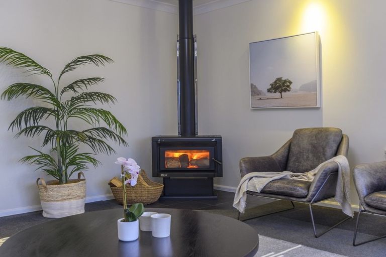 Photo of property in 32 Roger Guy Place, Welcome Bay, Tauranga, 3175