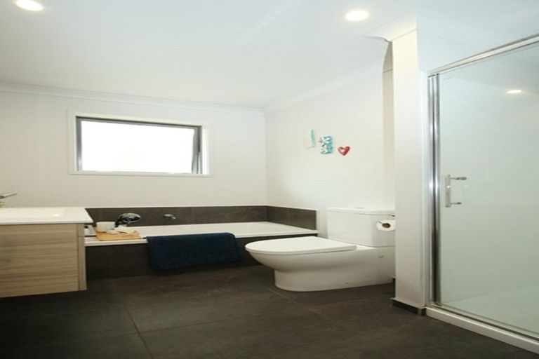 Photo of property in 99 Ballintoy Park Drive, Welcome Bay, Tauranga, 3175