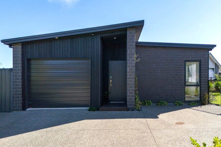 Photo of property in 35 Sentinel Avenue, Omokoroa, 3114