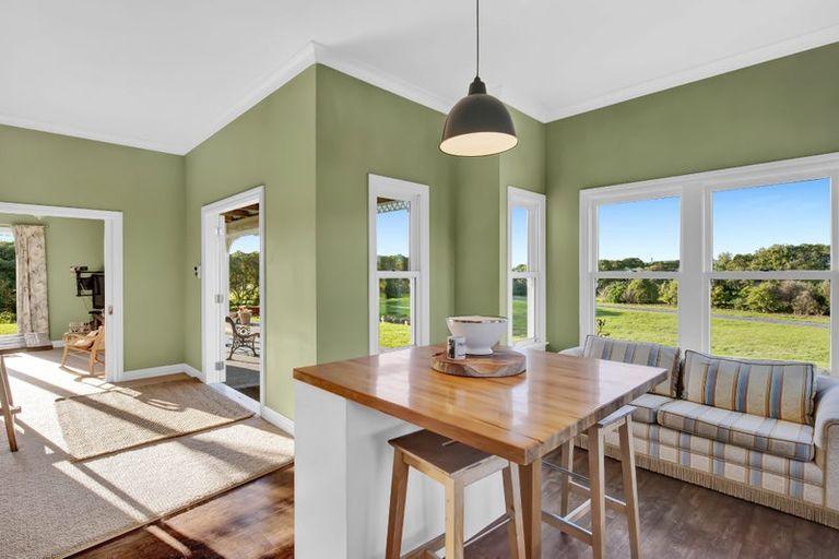 Photo of property in 47 Sandown Road, Te Horo Beach, Otaki, 5581