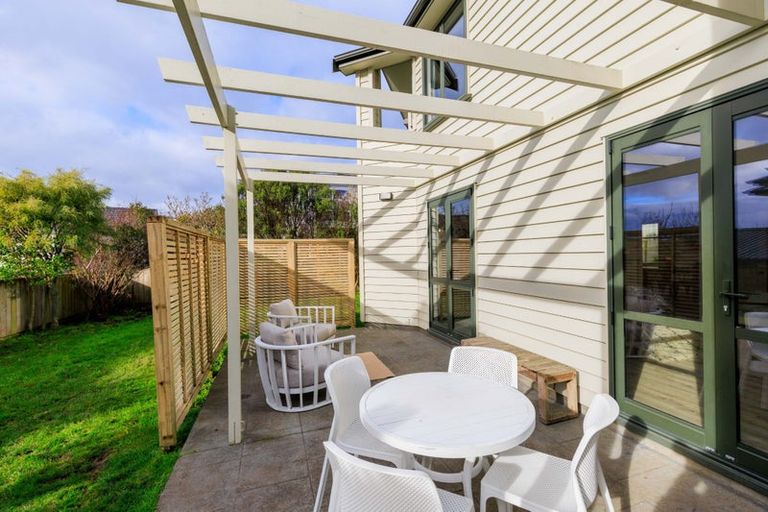 Photo of property in 44 Furlong Crescent, Churton Park, Wellington, 6037