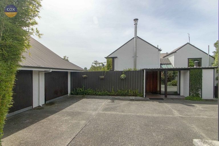 Photo of property in 39a Tauroa Road, Havelock North, 4130