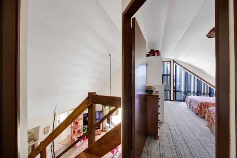 Photo of property in 9 Beach Road, Patea, 4520